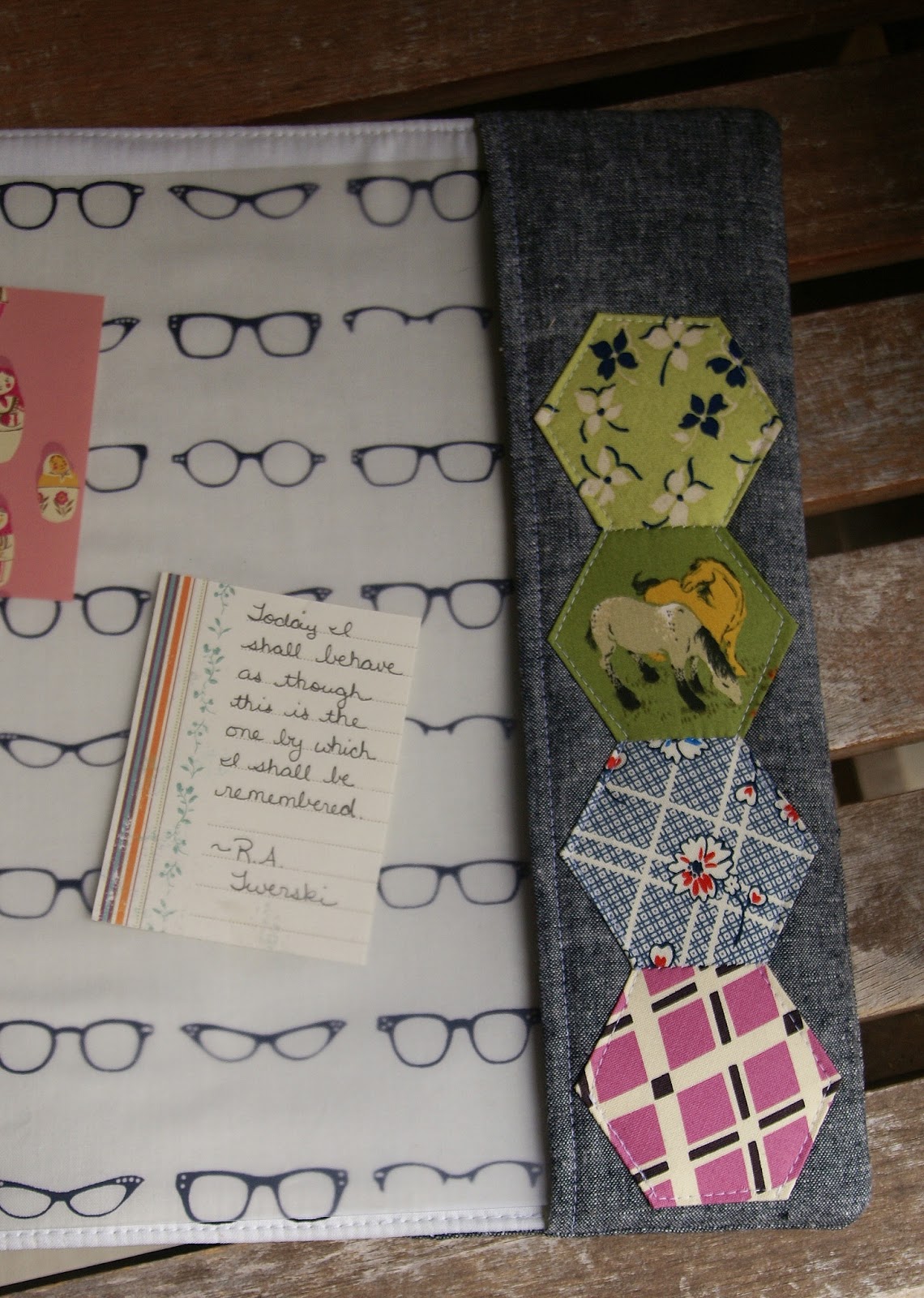 Fabric Mutt Girl Friday Sews Photo Desk Blotter Tutorial