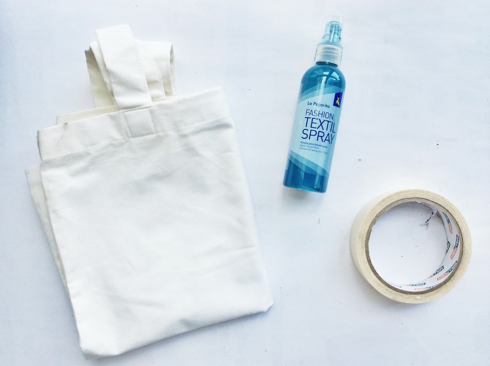 MI ARMARIO COQUETO DIY TOTE BAG CON SPRAY TEXTIL