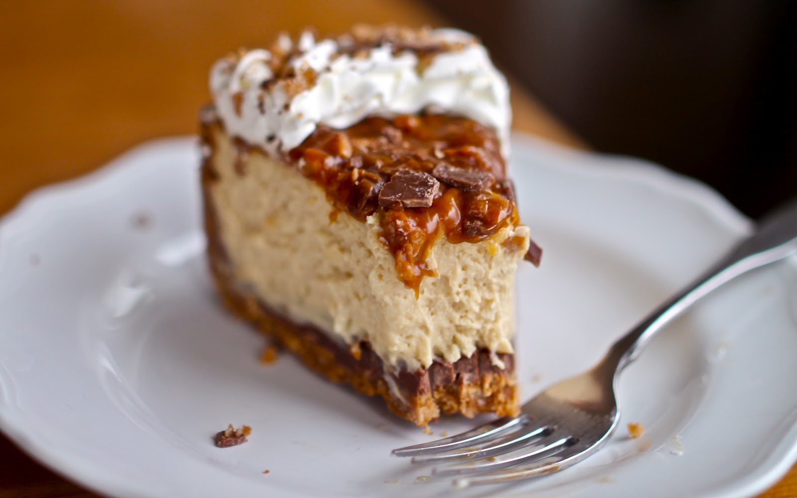 Yammie's Noshery Caramel Toffee Crunch Cheesecake