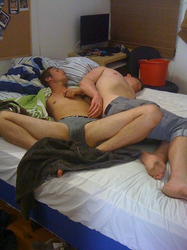 Sexy men asleep naked in bed pics 376