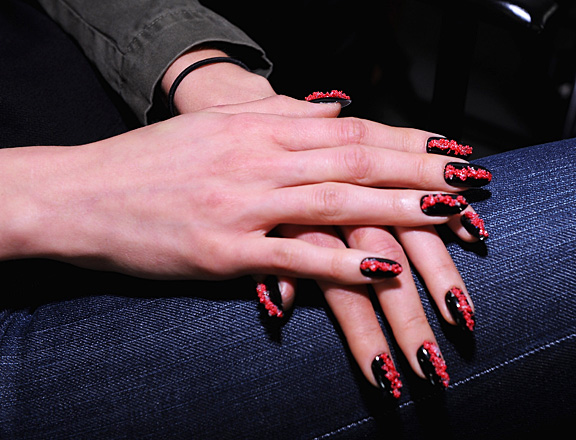 latest nail art design 2013