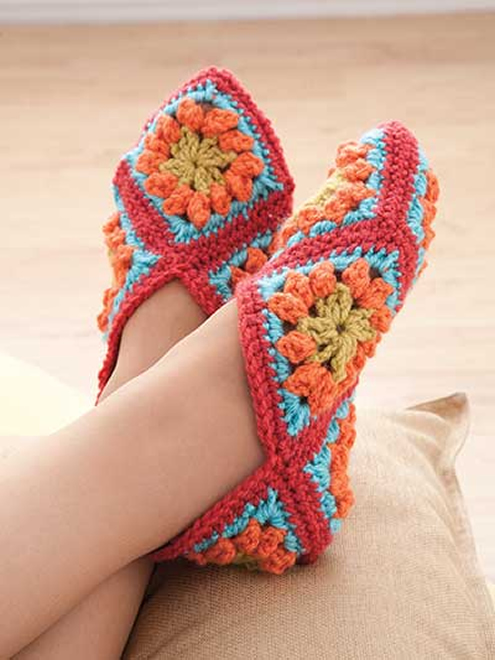 Crochet slippers, granny squares (photo by Annies e-patterns) | Happy in Red Crochet slippers, granny squares (photo by Annies e-patterns) | Happy in Red