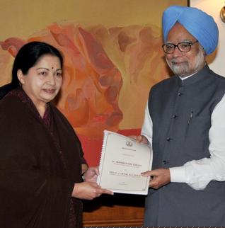 CM Jayalalitha meeting PM Manmohan Singh 2011-June-Jayalalitha-meeting-Manmohan-Singh