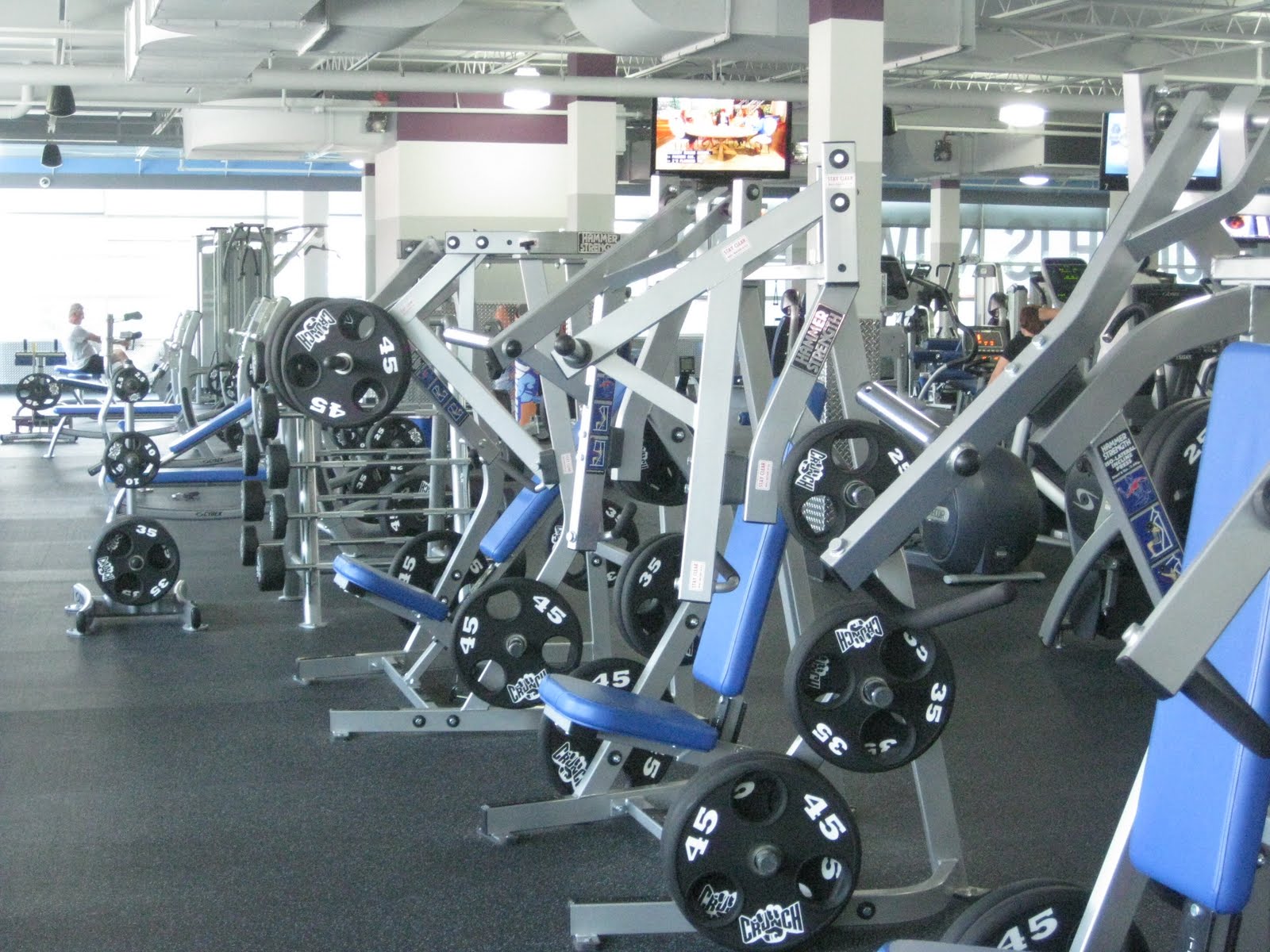 Crunch Gym Focuses on Fitness, Fun The Scribblings of Andrew Dominick