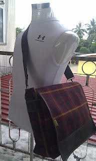 dr martens sling bag