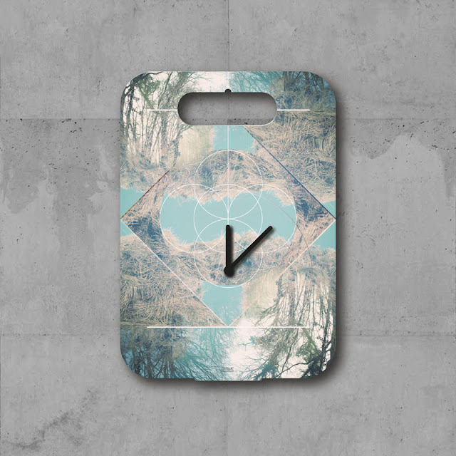 'Forest' Artime Clock by Danny Ivan and Pedro Gomes for Life With Art
