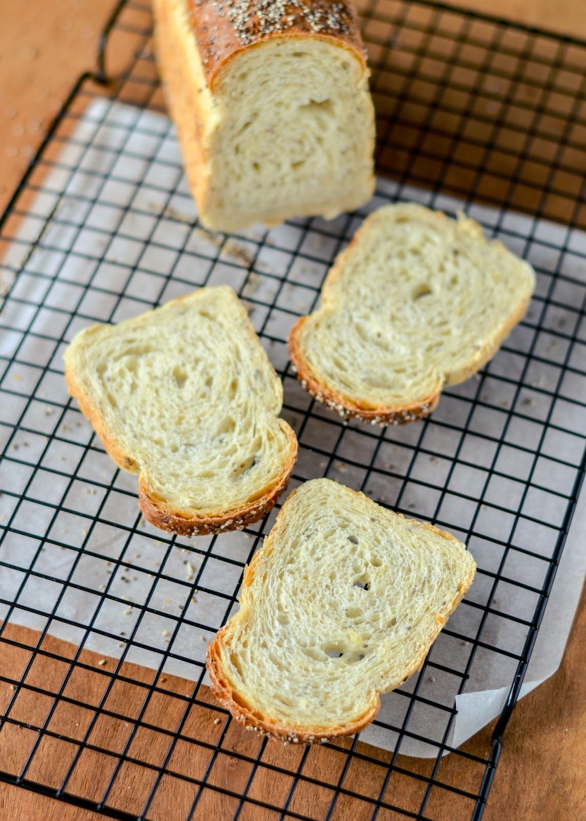 Nothing to fear but fear itself // White spelt bread with Chai seeds
