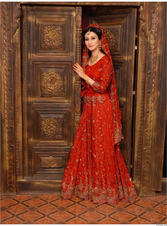 Beauty Tips bridal dresses in red colour