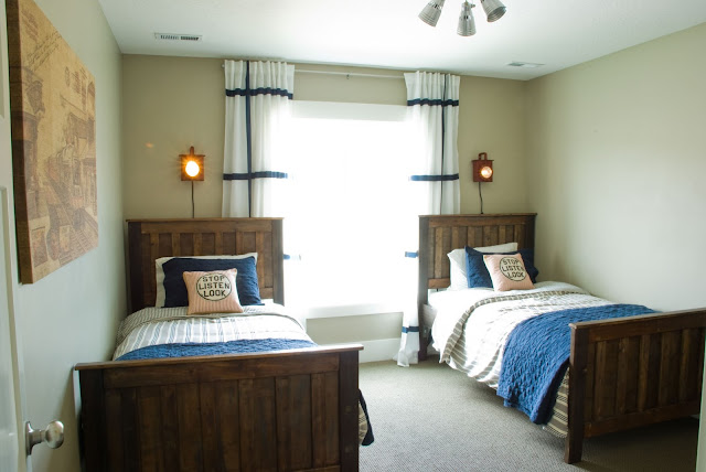 Amazing Gray by Sherwin Williams - Favorite Paint Color Amazing Gray by Sherwin Williams - Favorite Paint Color