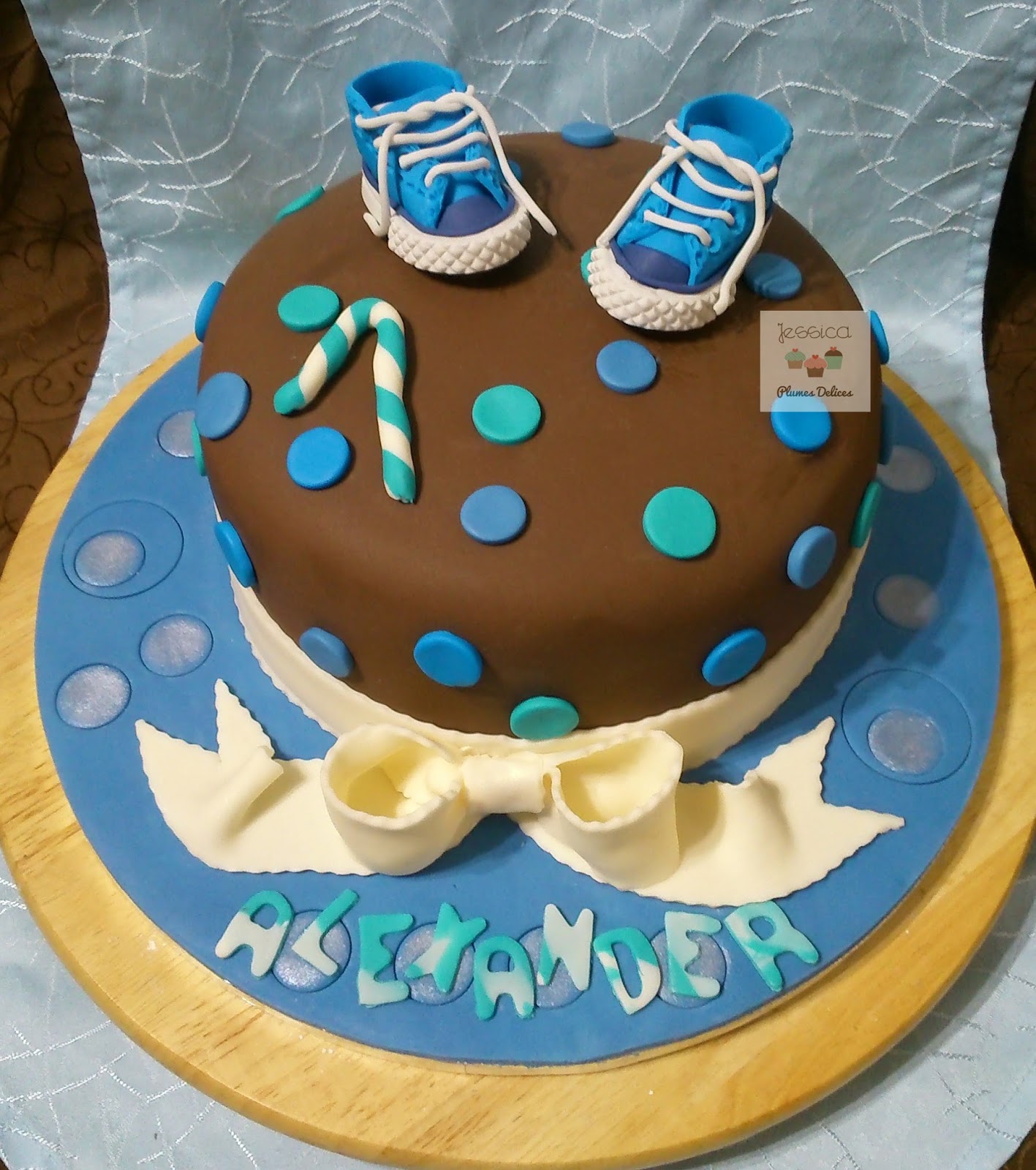 gateau chaussure converse