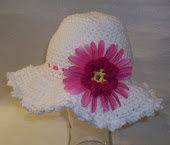Spring Hat White w/pink flower