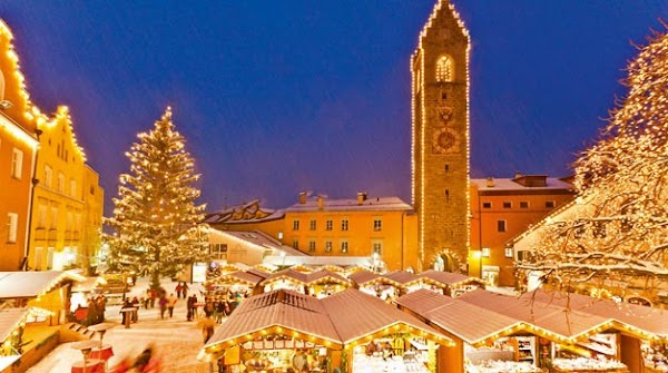 MERCATINI DI NATALE IN ALTO ADIGE MERCATINI DI NATALE IN ALTO ADIGE