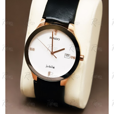 Đồng hồ đeo tay đẹp giúp bạn hấp dẫn người đối diện