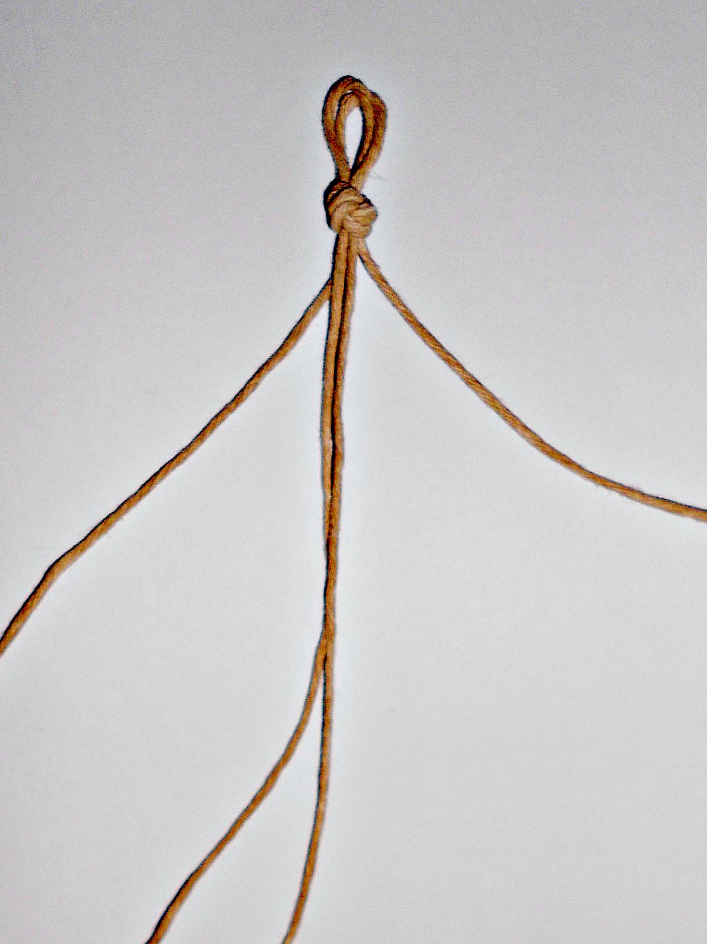 Young Mommy Memoirs How To Make A Square Knot Hemp Bracelet