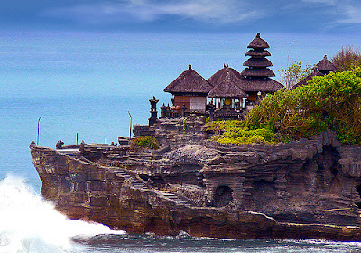 Daftar Tempat Wisata di Bali Tanah+lot+bali5