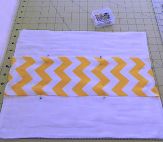 quick burp cloth tutorial - easy baby gift
