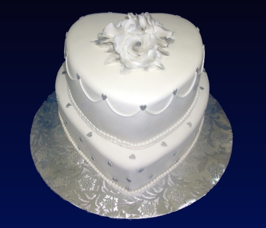 Confectionary Designs: A Simple Wedding Cake