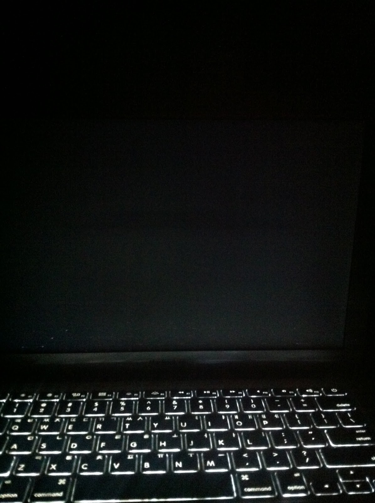 Macbook Air screen has black and light vertical... Official Apple Support Communities