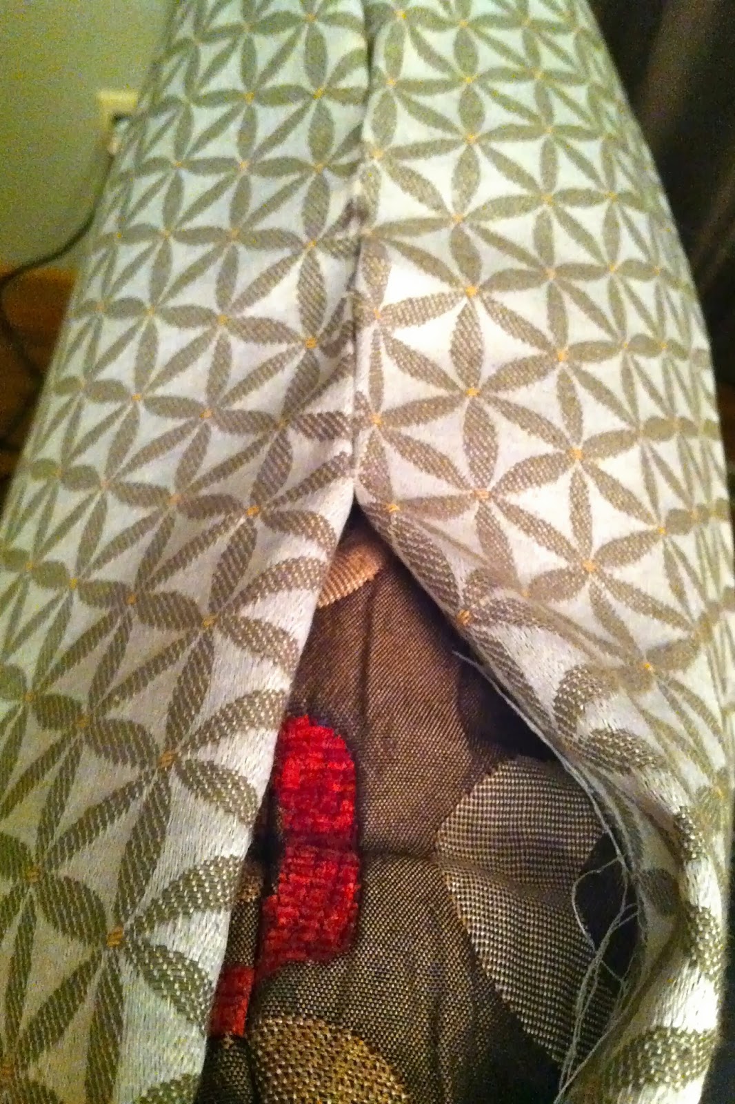 DIY Why Spend More No sew pillow covers using hot glue