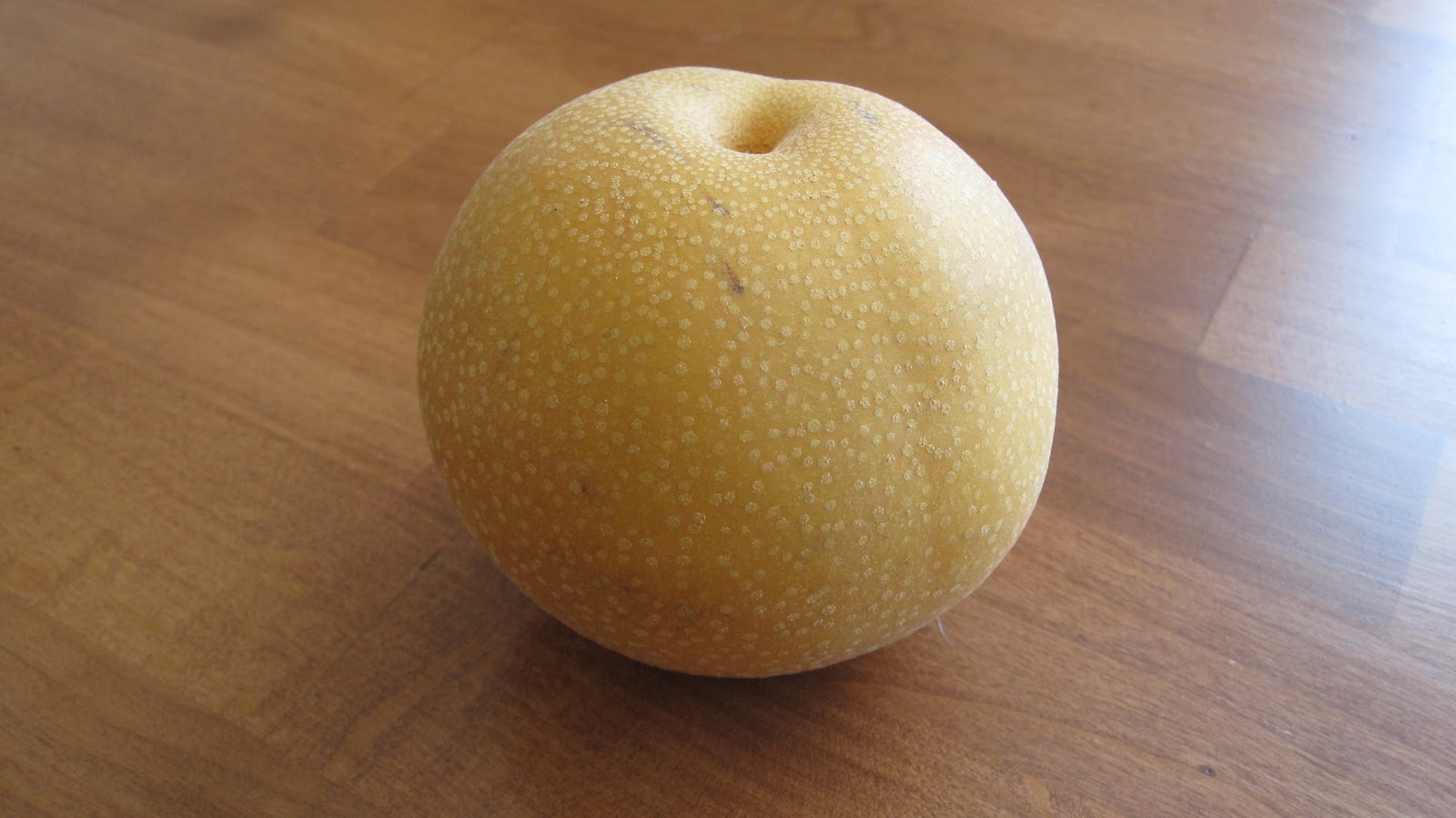 Cannundrums Pears Asian, Korean, Ya, Fragrant, Bartlett, Red Bartlett