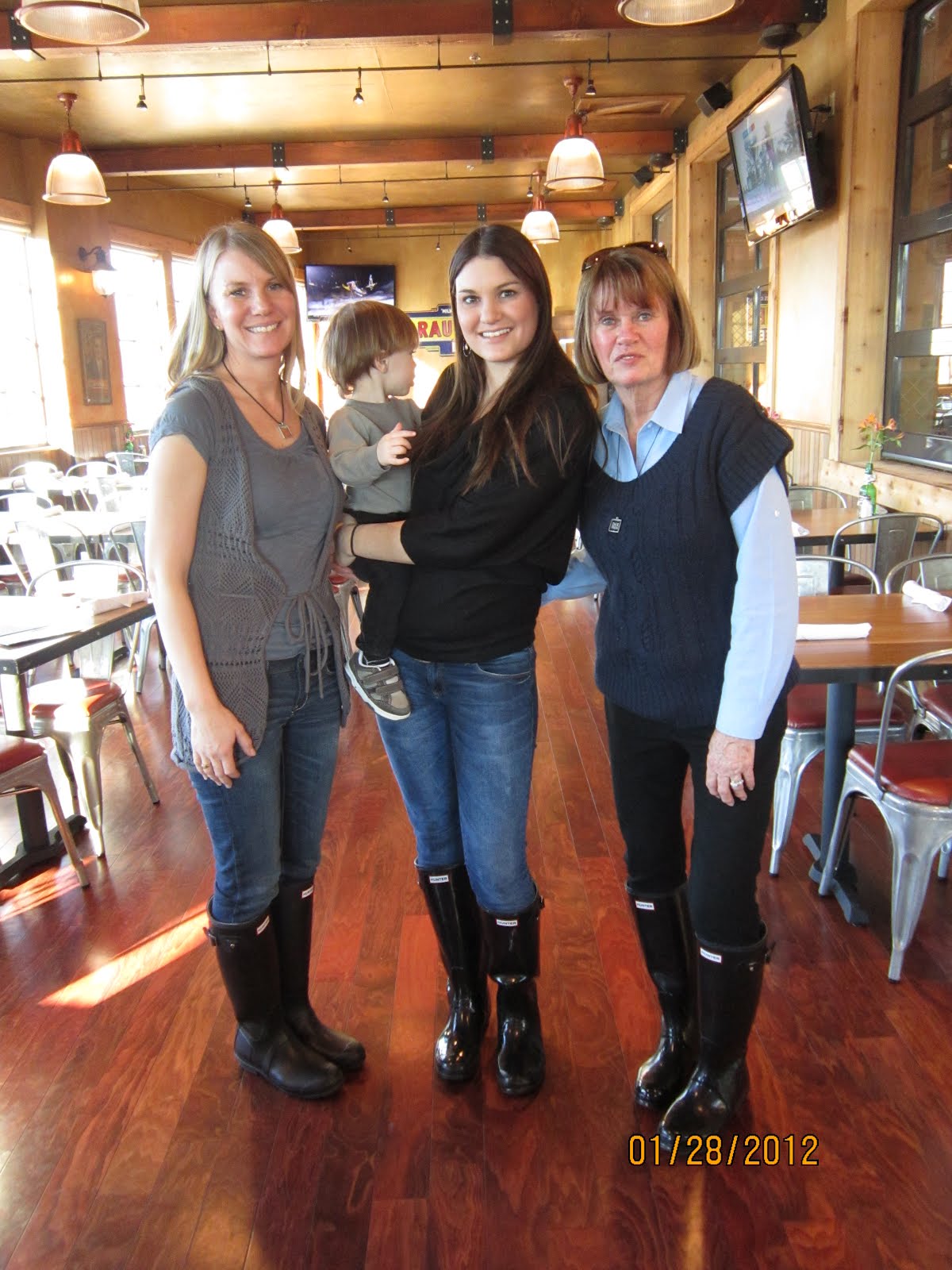 Life is a Family: Family Lunch!