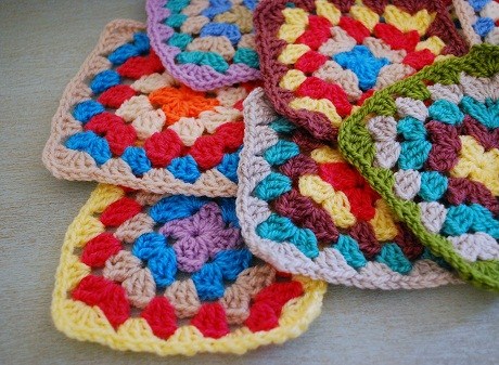 Free Pattern: Simple 7" Granny Square to Crochet - Yahoo! Voices