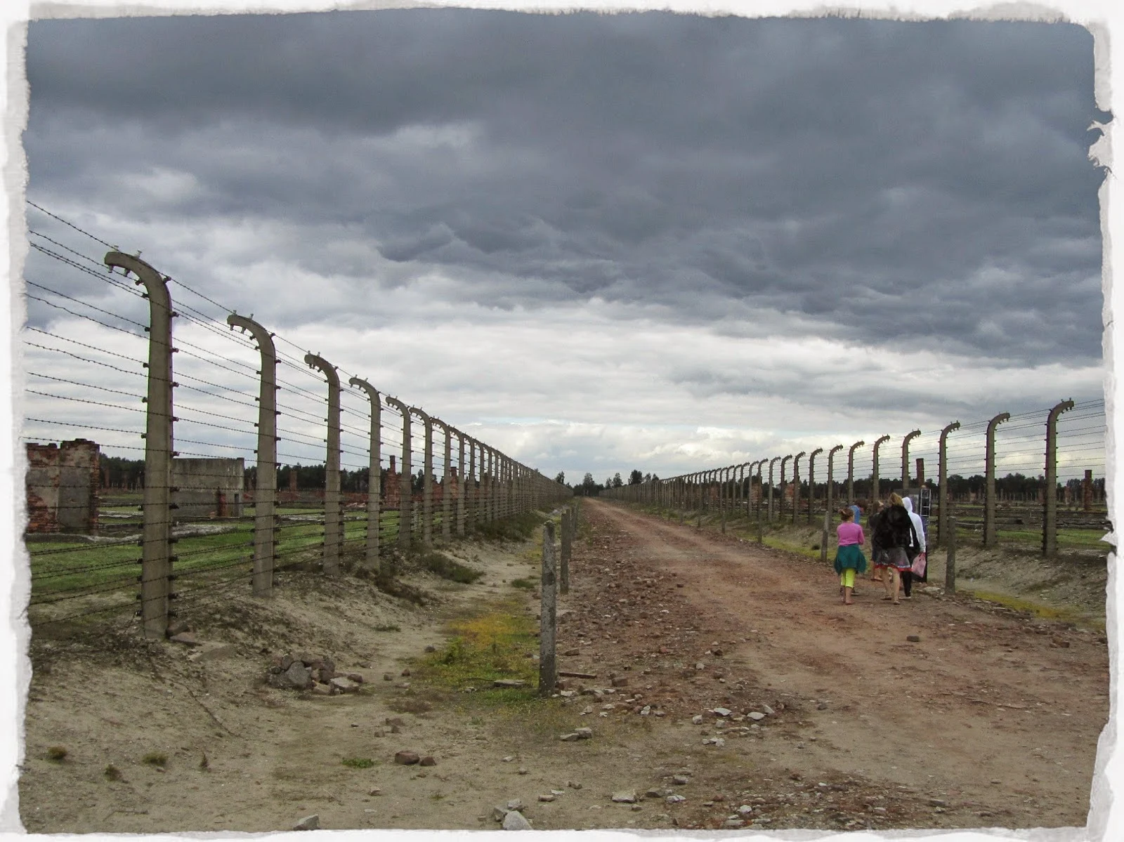 Auschwitz, feeling the horror © ludo rutten