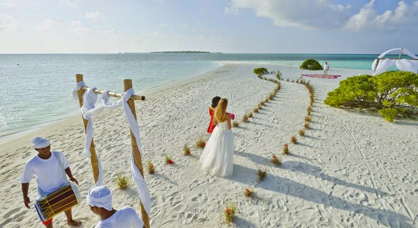 Holiday Island Resort Maldives Holiday Island Resort Maldives