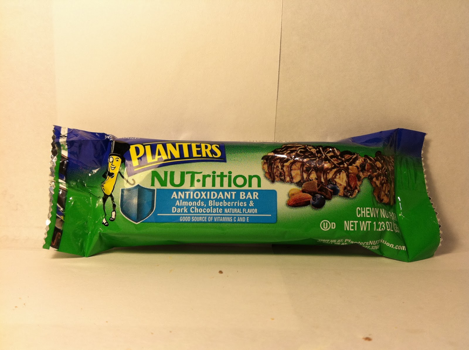 Crazy Food Dude Review Planters NUTrition Antioxidant Bar