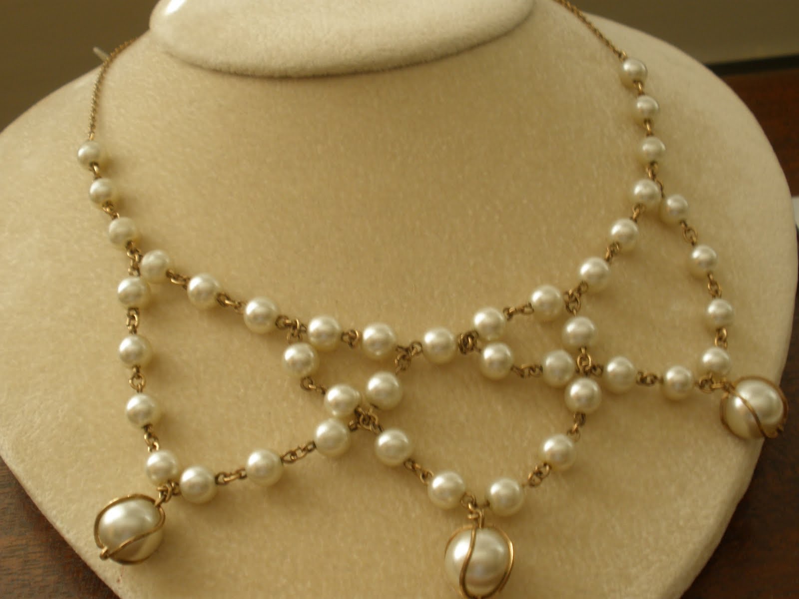 Trinkets Jewelry Designs Trinkets' Preview Celebration of "The Bridal