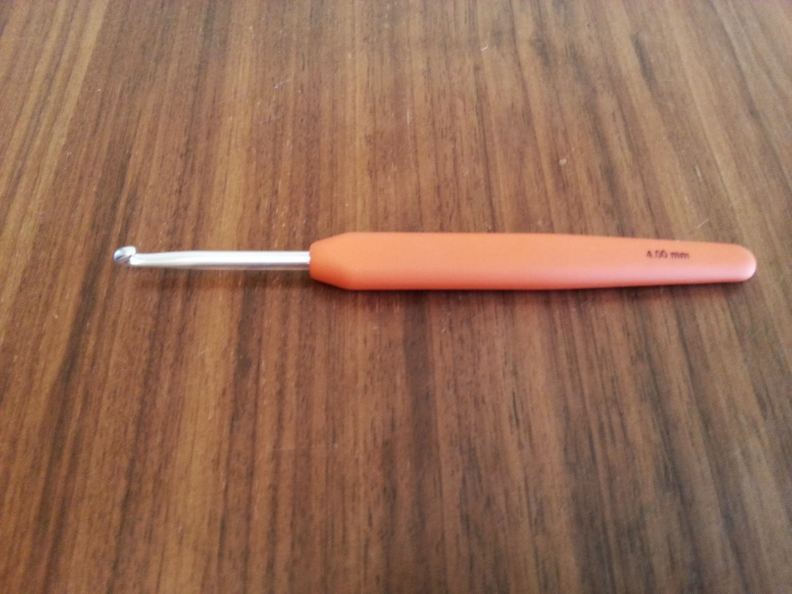 KnitPro Waves Single Ended Crochet Hooks Set Product Review Crochet Addict UK