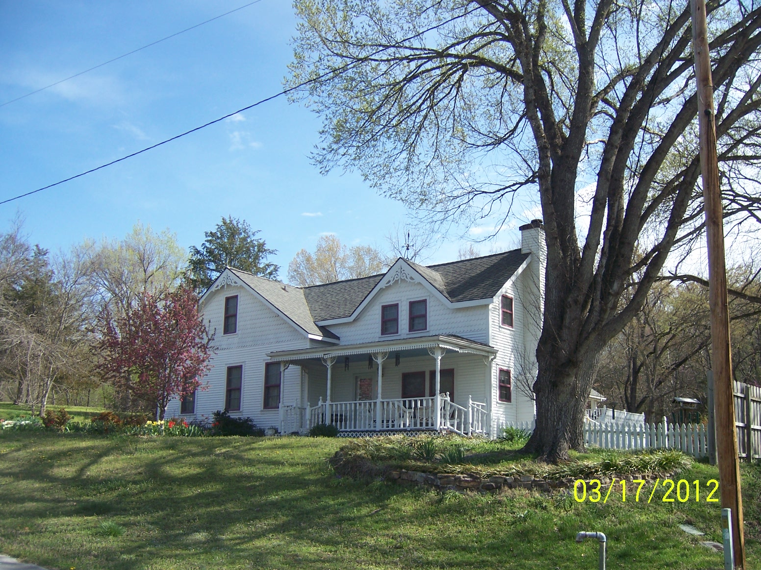 Buffalo River Musings Gilbert, Arkansas is a quiet, small town on the