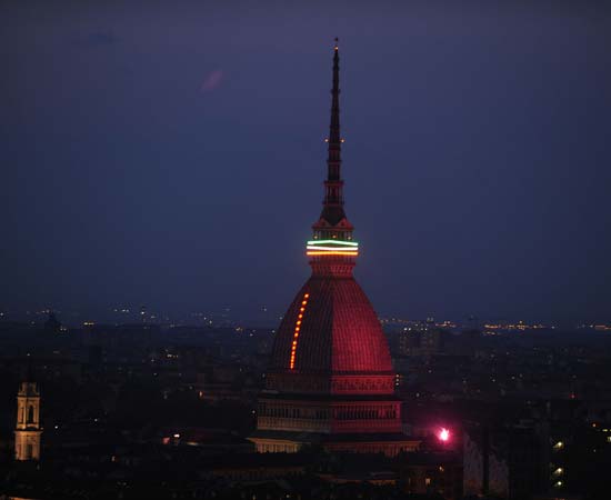 LIVE WITH ART: Mole Antonelliana