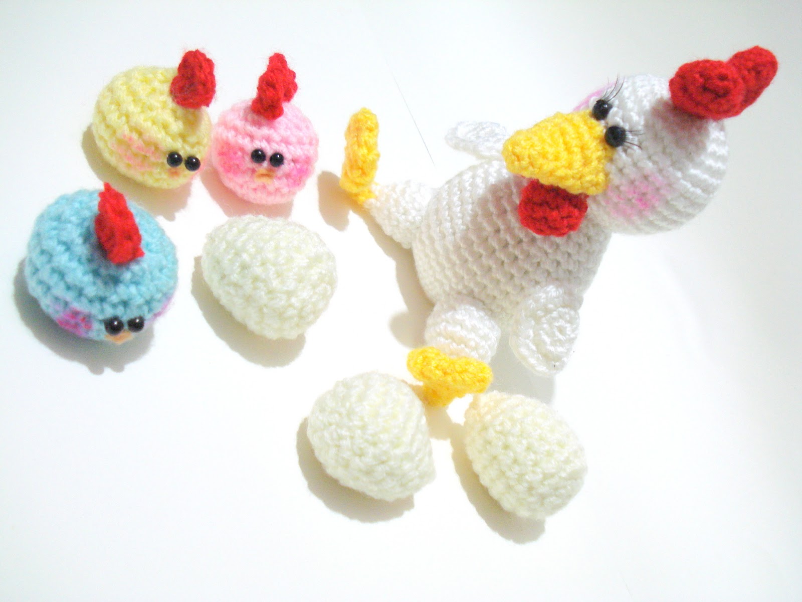 AllSoCute Amigurumis: Amigurumi Hen and Chicks Pattern ...