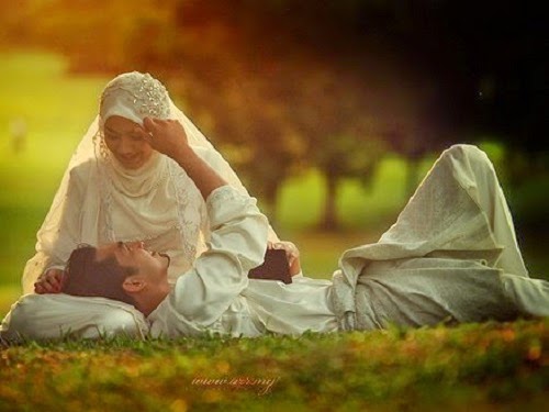 Suami istri romantis (wanitadara.com) Suami+romantis+-+wanitadara Suami+romantis+-+wanitadara Suami istri romantis (wanitadara.com) 10 Tips Romantis yang Didambakan Istri 10 Tips Romantis yang Didambakan Istri Suami romantis wanitadara