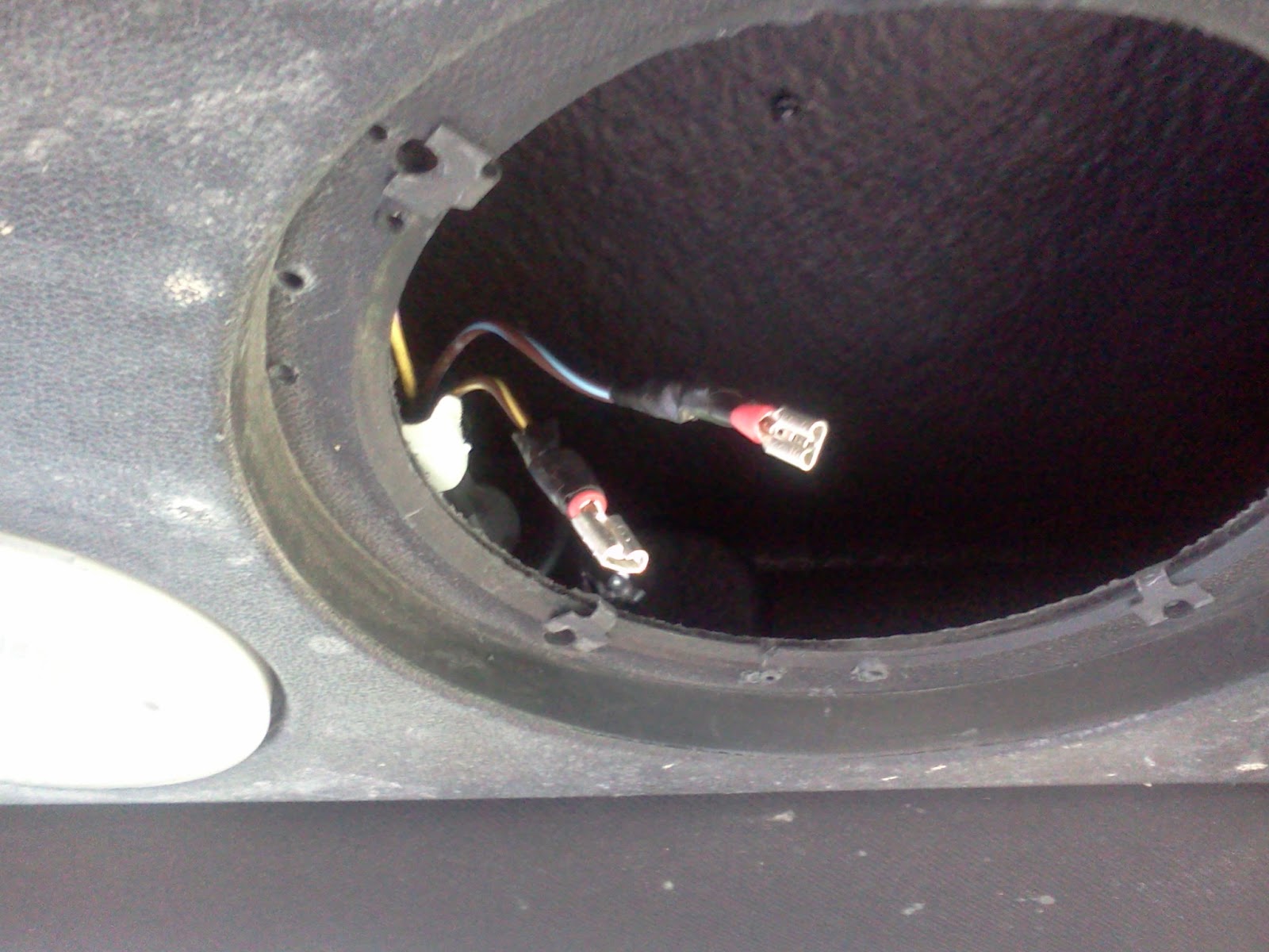... the extension of this speaker wire was not necessary in my TJ as the wire was already long enough for me. So you may not want to extend it. Your call.