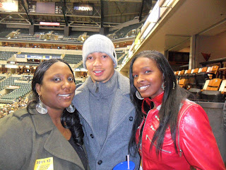 lue everything birthday happy