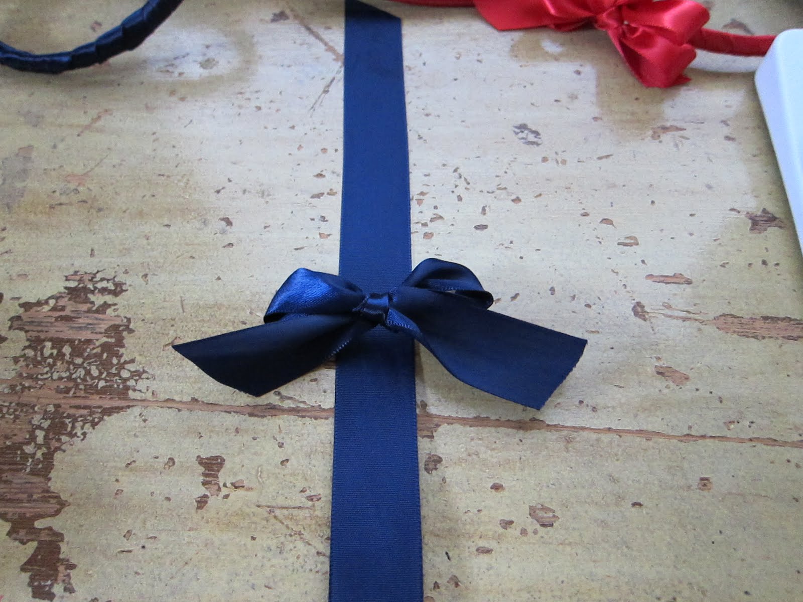 do it yourself divas DIY Bow Headband