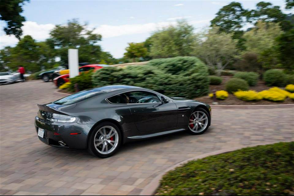 Cars VS Bikes HD-Wallpapers