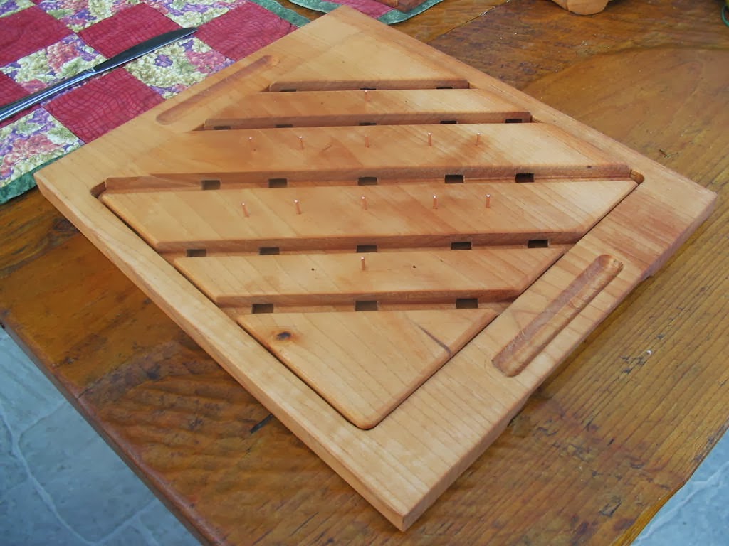 Meat Carving Board with Spiked Trivet Tom'nDian Thornton's Spot