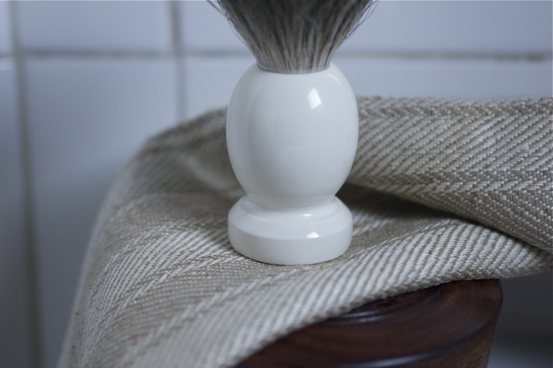 The Wardens Today CERAMIC SHAVING SET