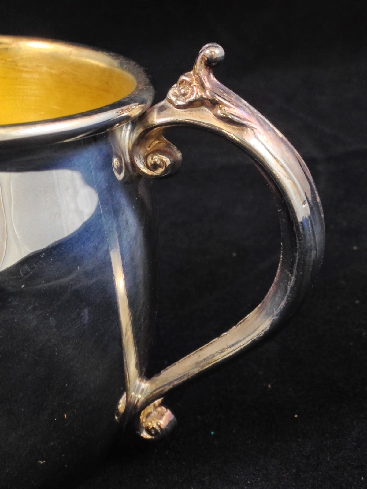 Antiques, Art, and Collectibles Rogers Silver Co Punch Bowl Cups