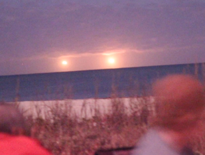 UFO Sightings Huge UFO's Caught Above Florida Beach 2015, UFO Sighting News