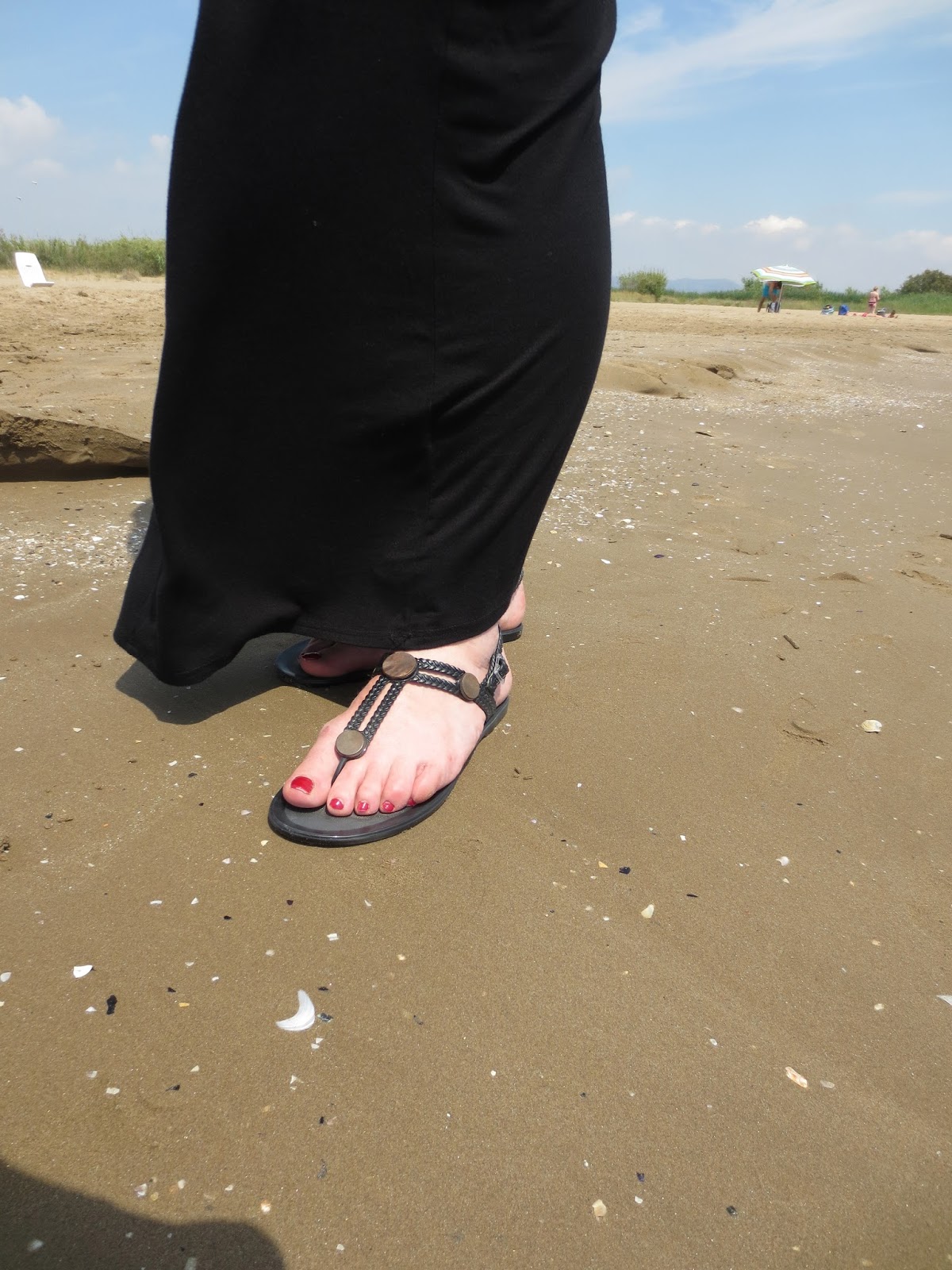 The Hussy London Housewife Holster Jelly Shoes Review