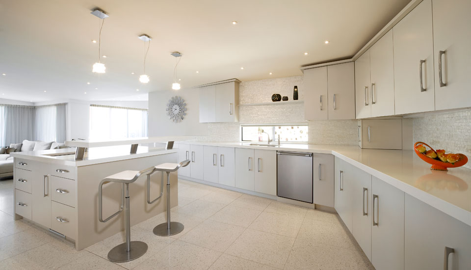 quartz countertops with backsplash small kitchen photo caesarstone the granite gurus faq friday quartz countertops with marble quartz countertops with backsplash small kitchen photo caesarstone the granite gurus faq friday quartz countertops with marble