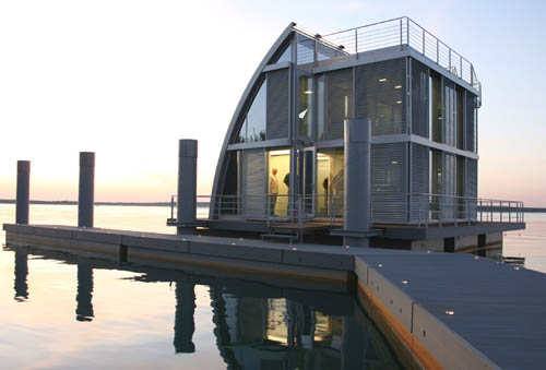 Modern Floating House Design