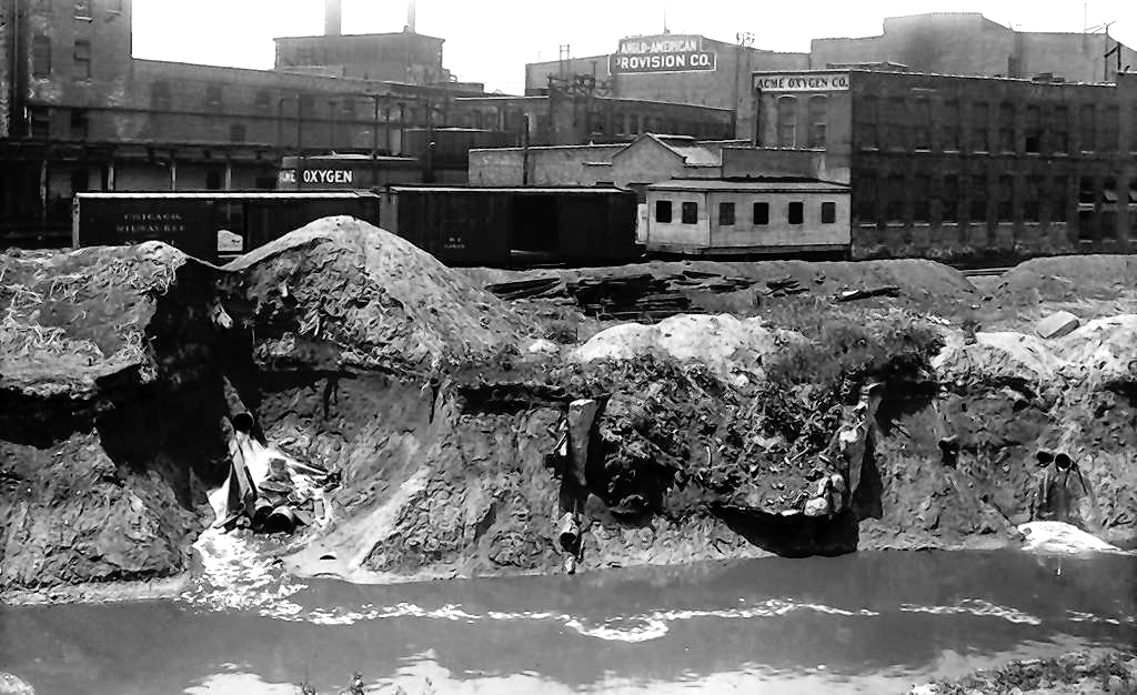 January 24, 1913 Bubbly Creek Agreement Is Reached Connecting the