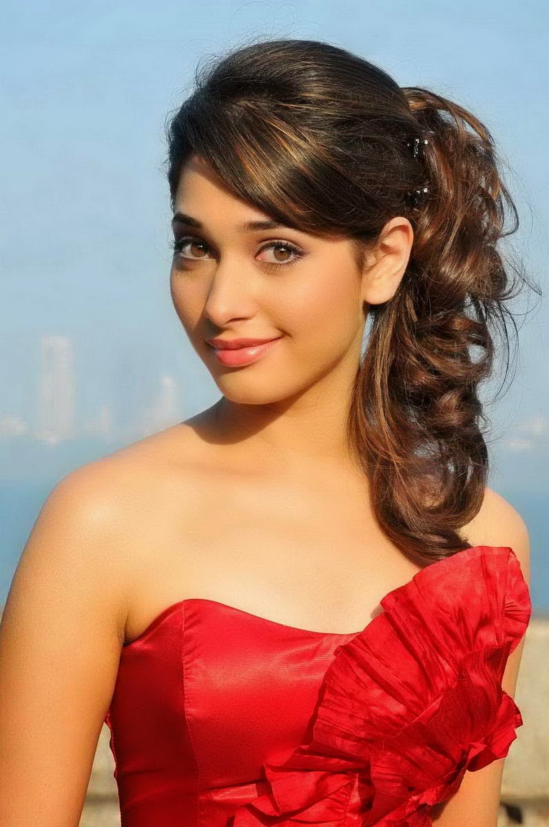 Tamannaah Bhatia Sexy