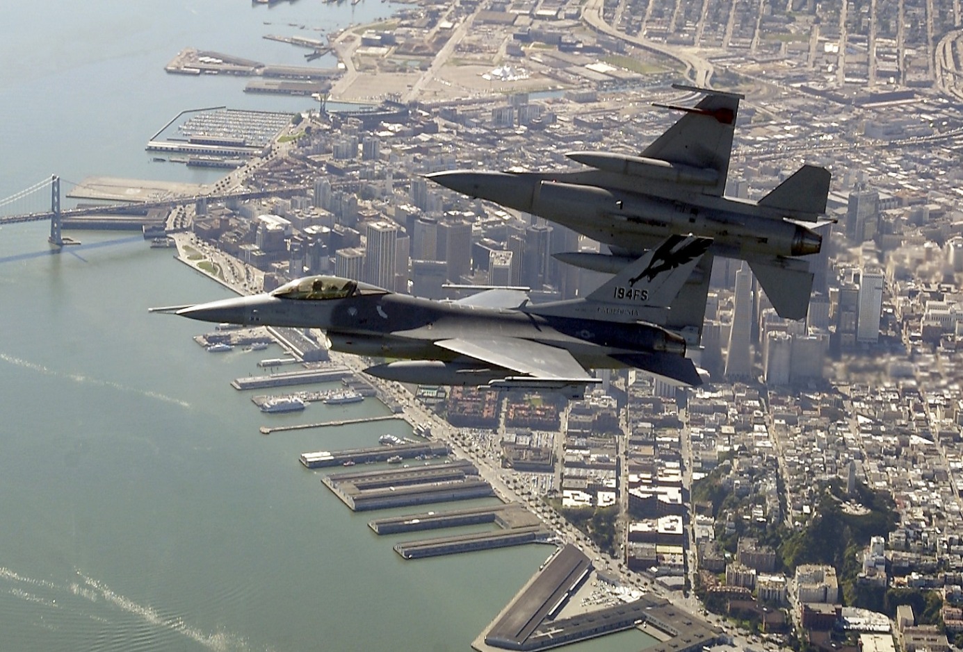 Miltary-Wallpapers|Guns-hd-Wallpaper: F-16 Fighting Falcon 2012 Images