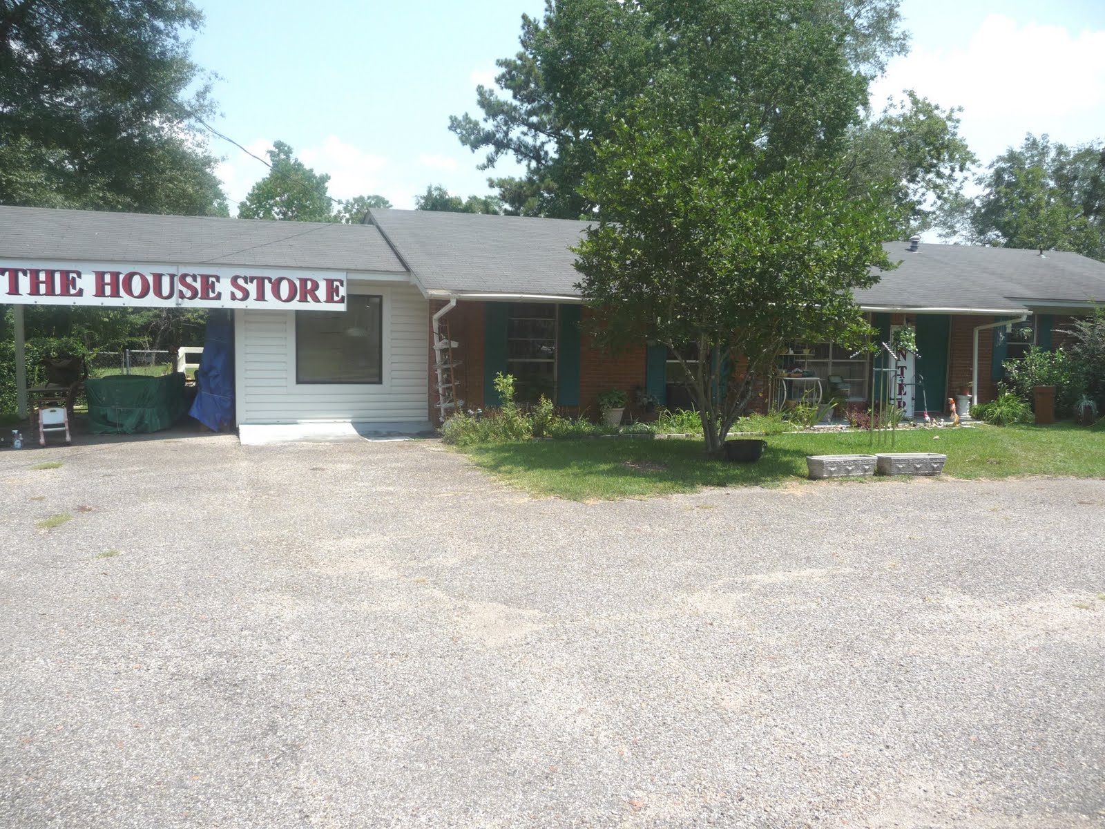 seniors walking across america DAY216 (1) LAUREL SOSO